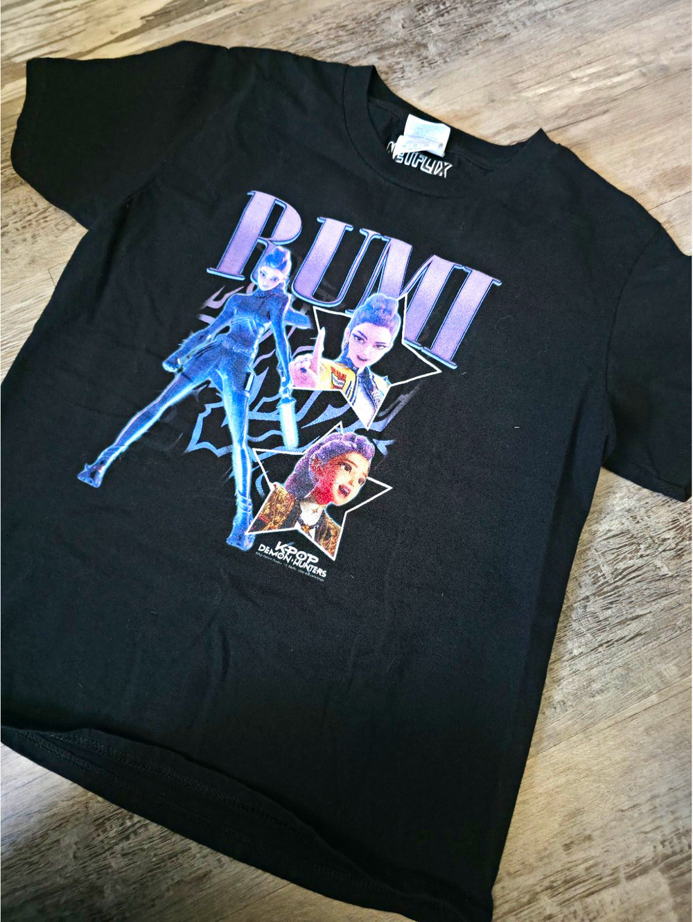 Netflix Rumi Kpop Demon Hunters Bounty Hunter Black Graphic Tee Girls Med 0136